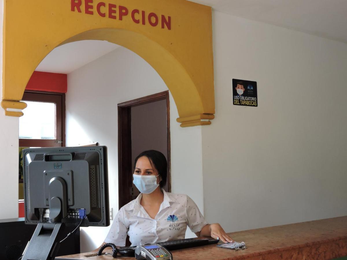 Hotel Y Restaurante Meson Del Gitano Caucasia Buitenkant foto